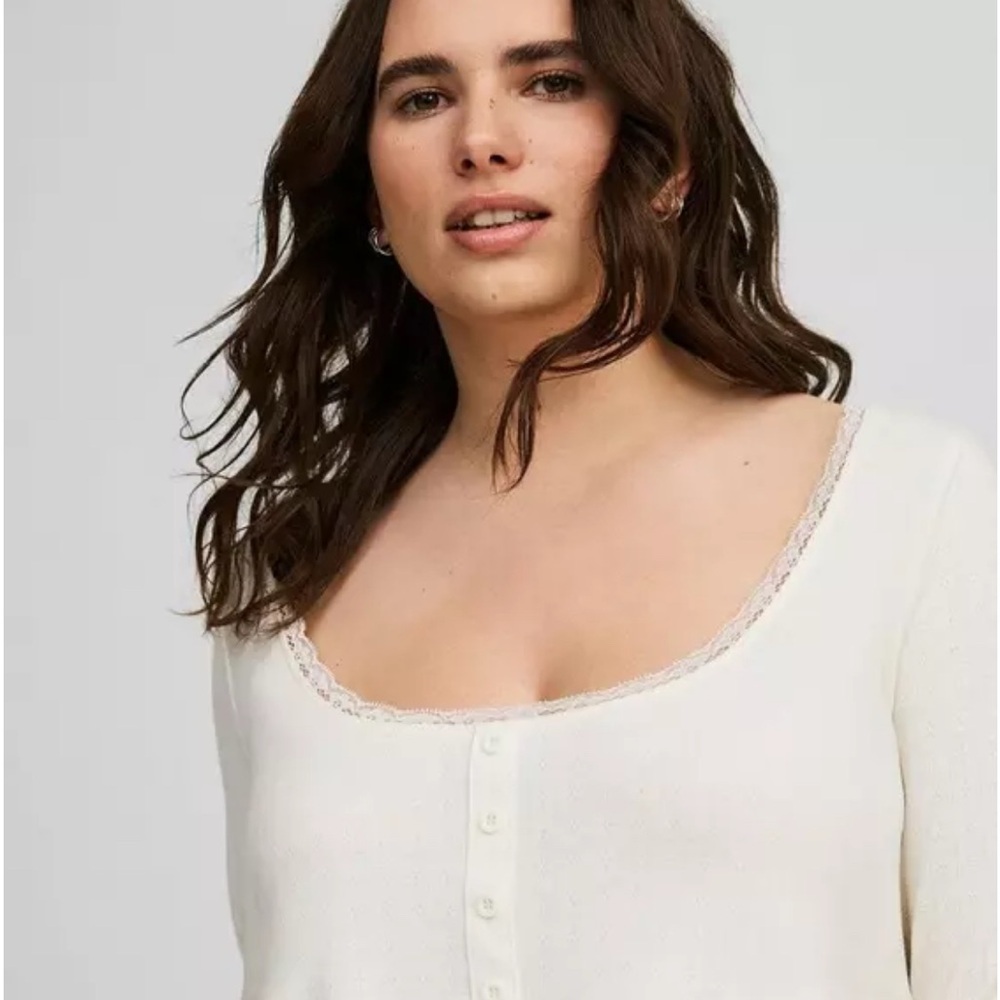 Torrid White Peplum Long Sleeve Blouse - Picture 4 of 5